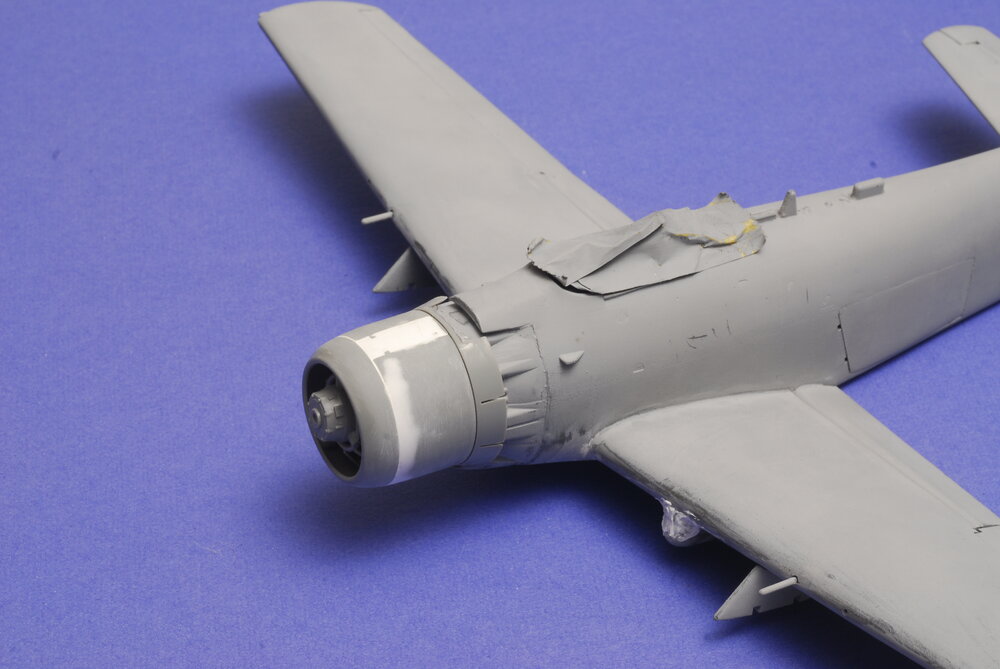 Revell A-1H 1-40 scale 004.JPG