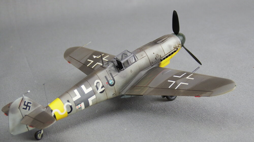 1301790604_FinishedBf109G-4Hartmann639.thumb.JPG.9c04421b2ecab696460346a49d0b1280.JPG