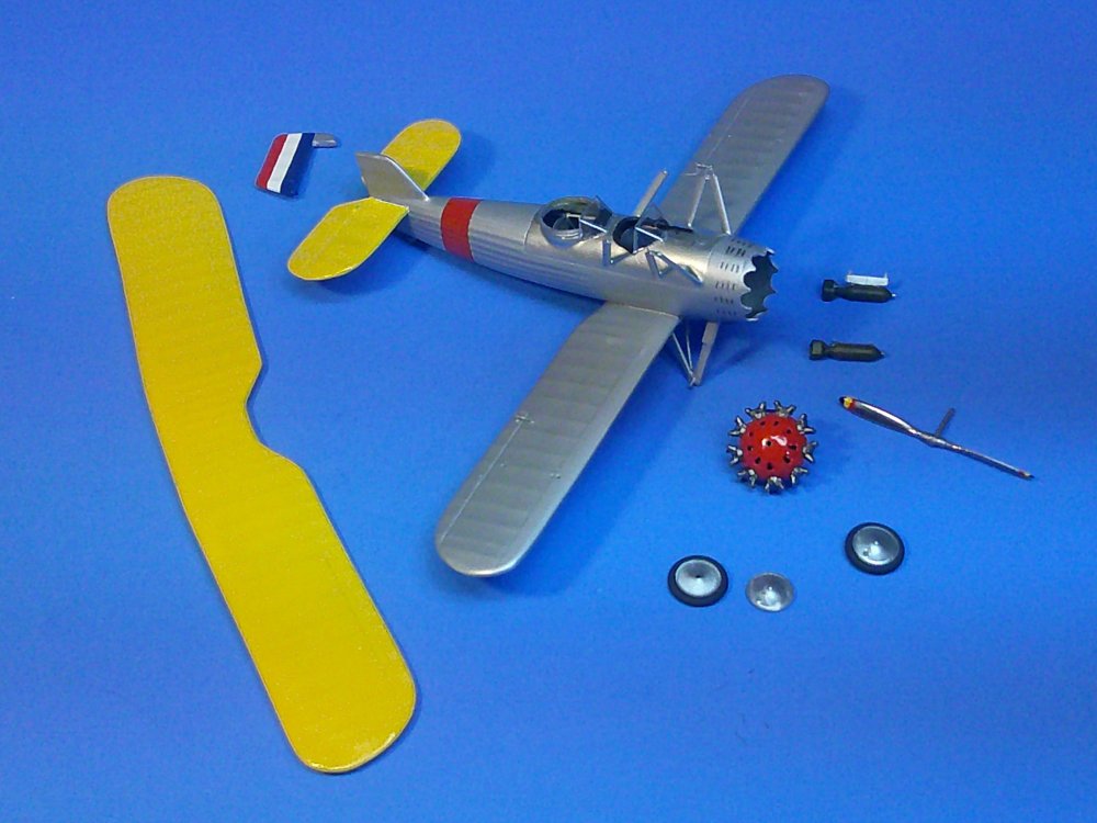 Paintedcomponents.thumb.JPG.497db0ae951de933e1c1f7fed75cee6b.JPG