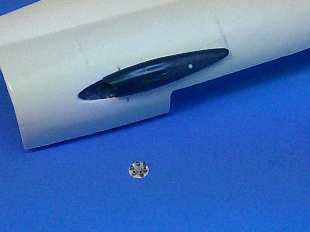 Testfitting20mmcannonhousing.thumb.JPG.7da59b3c983b928d74d51919ce140f89.JPG